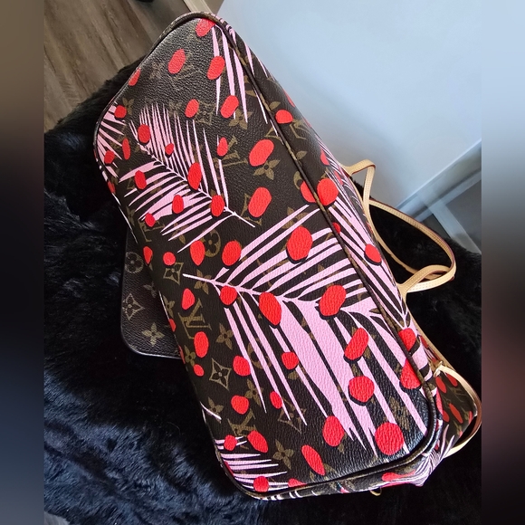 Authentic Louis Vuitton Limited Edition Jungle Dot Neverfull bag MM Size - Picture 6 of 12